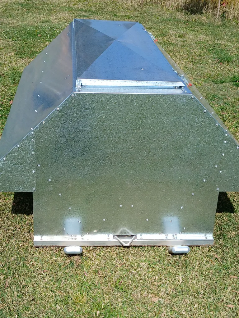 Skid-feeder-1000-back-view