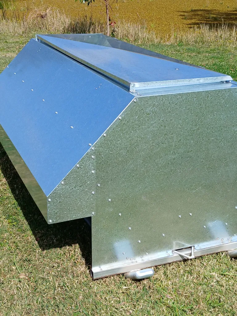 Skid-feeder-1000-back-side-view